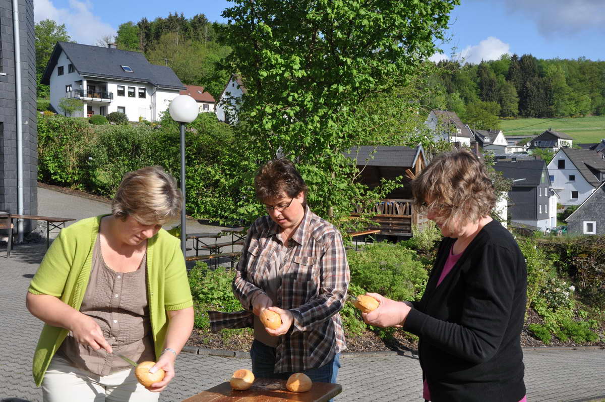 2012-05-13 Kirchenfest HB 019.jpg